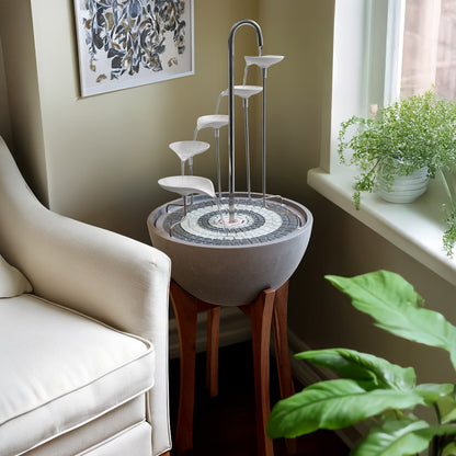 Leaf Cascade + Hardwood Stand - hydria